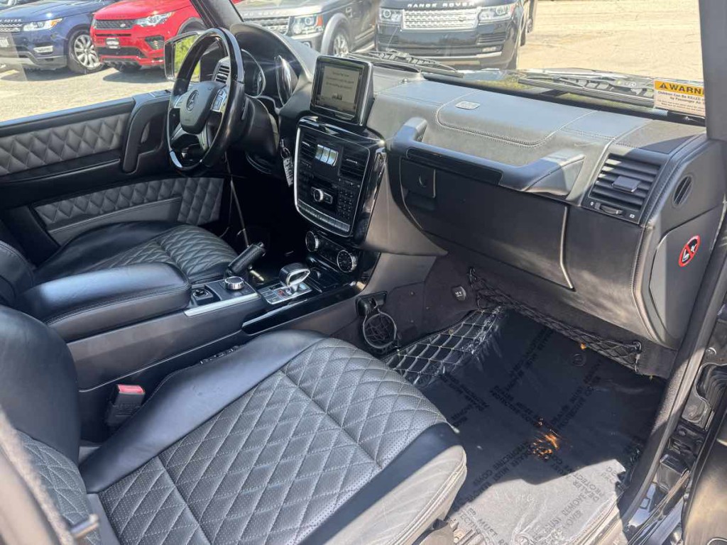 2015 Mercedes-Benz G-Class Image 36