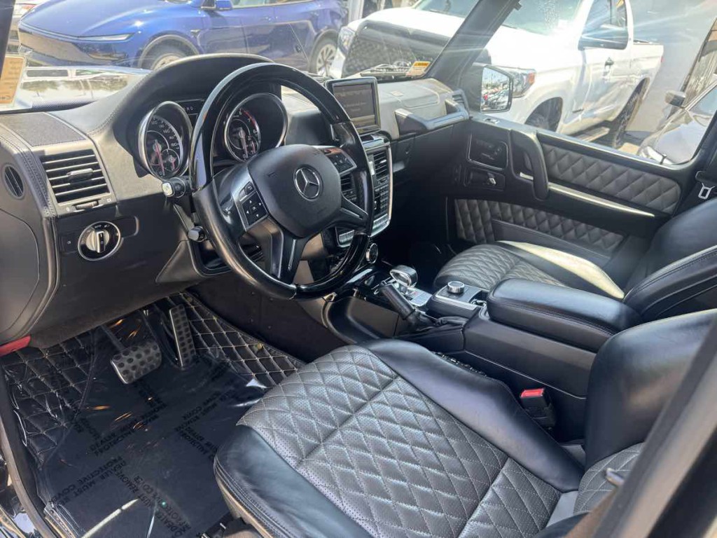 2015 Mercedes-Benz G-Class Image 47