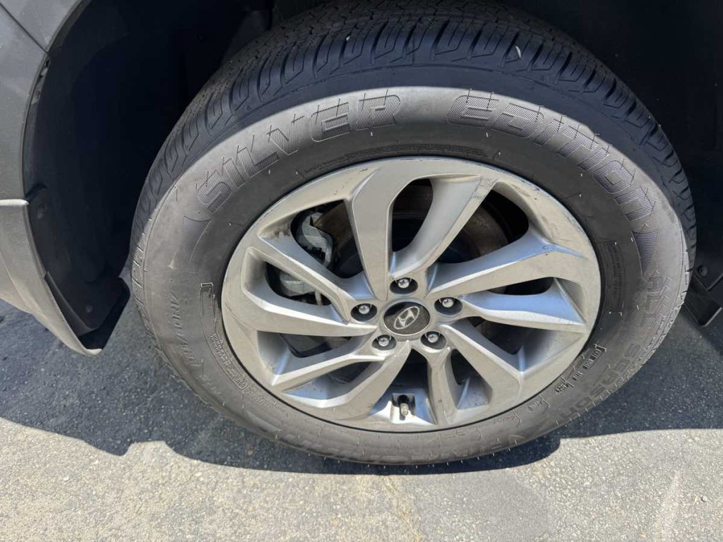 2016 Hyundai Tucson Image 10
