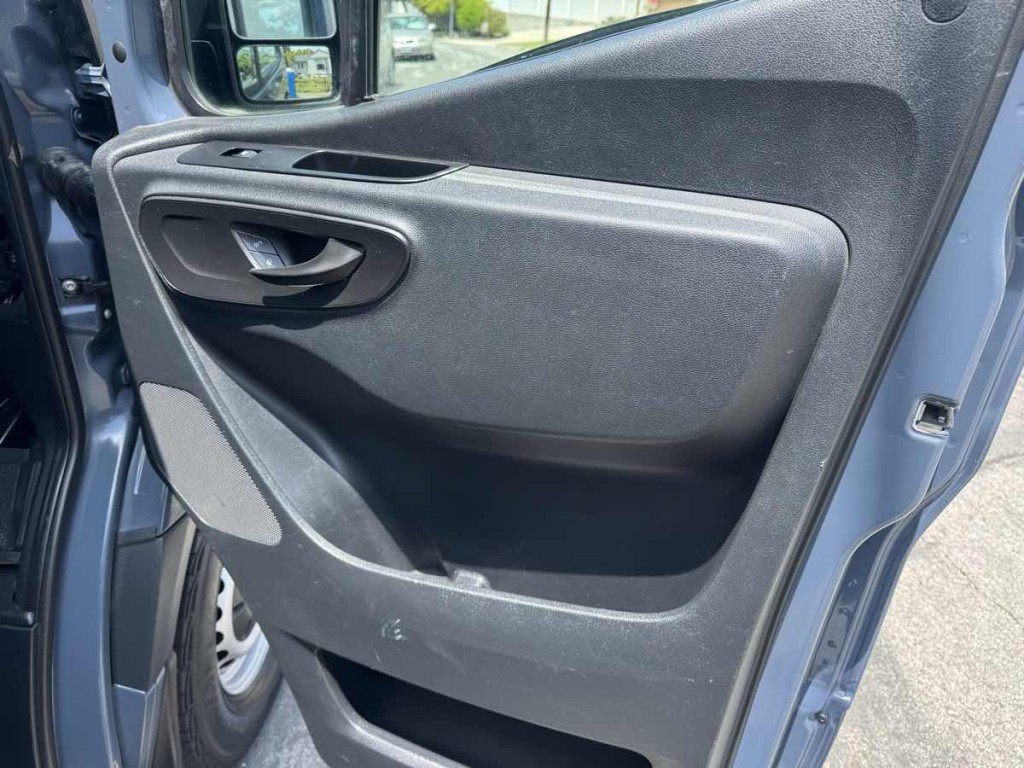 2019 Mercedes-Benz M2 Image 14