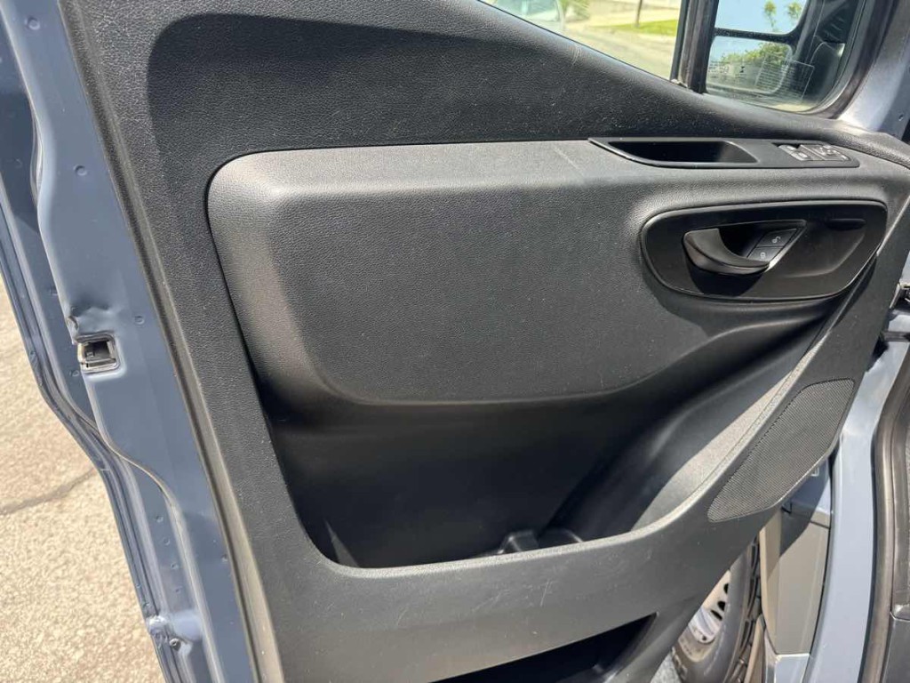 2019 Mercedes-Benz M2 Image 19