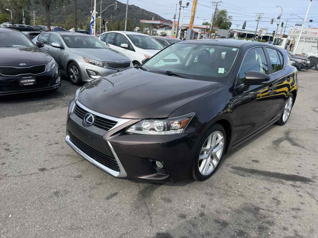2016 Lexus CT 200h Image 3