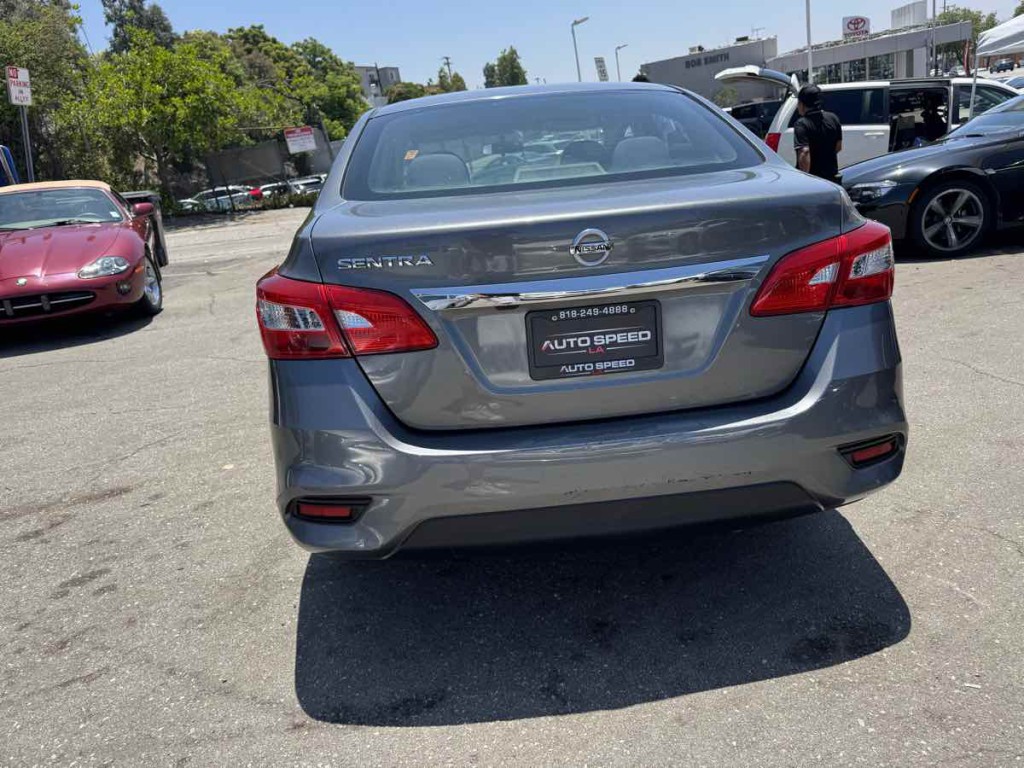 2019 Nissan Sentra Image 5