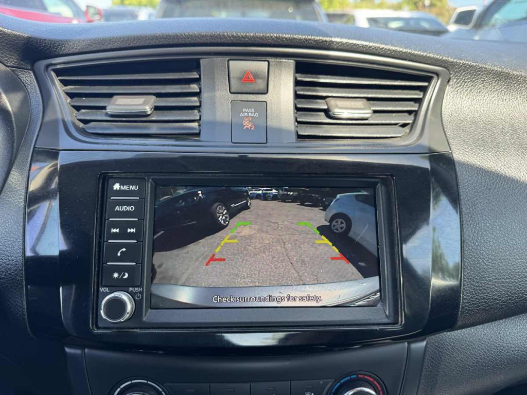 2019 Nissan Sentra Image 17