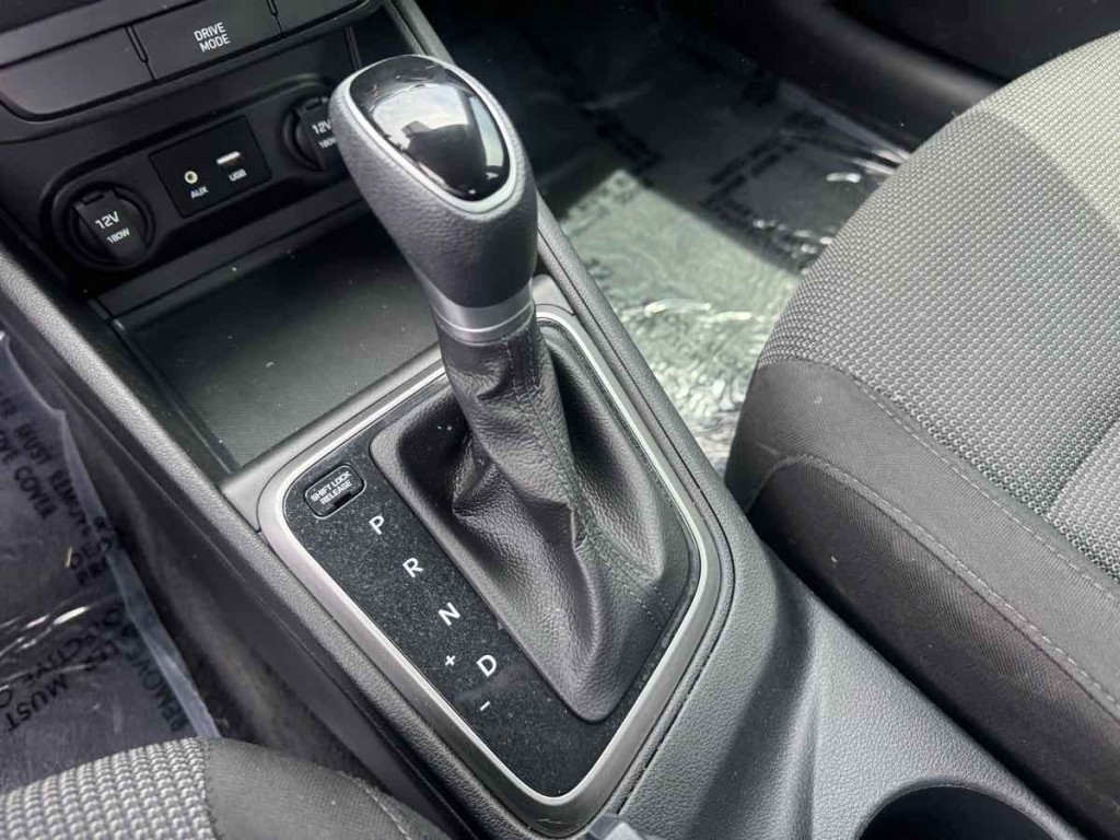 2019 Hyundai Accent Image 13