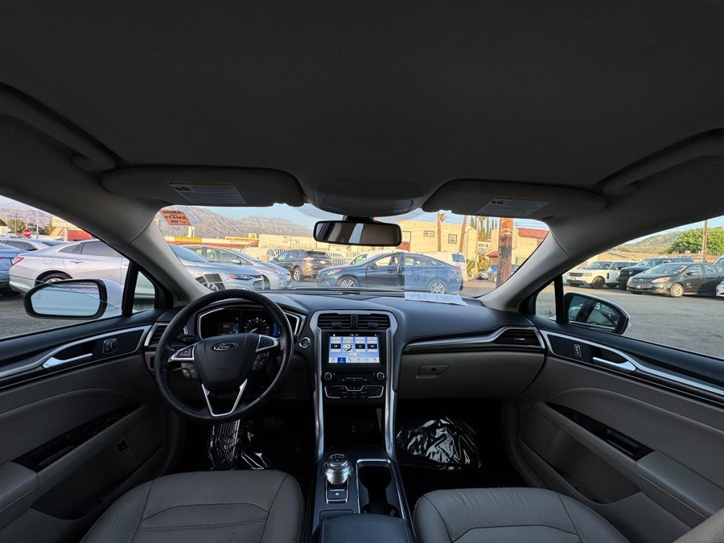 2017 Ford Fusion Image 13
