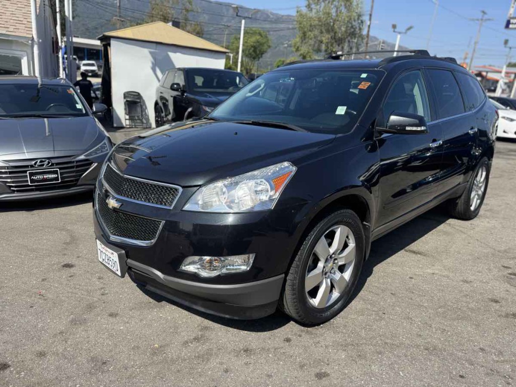 2012 Chevrolet Traverse Image 3