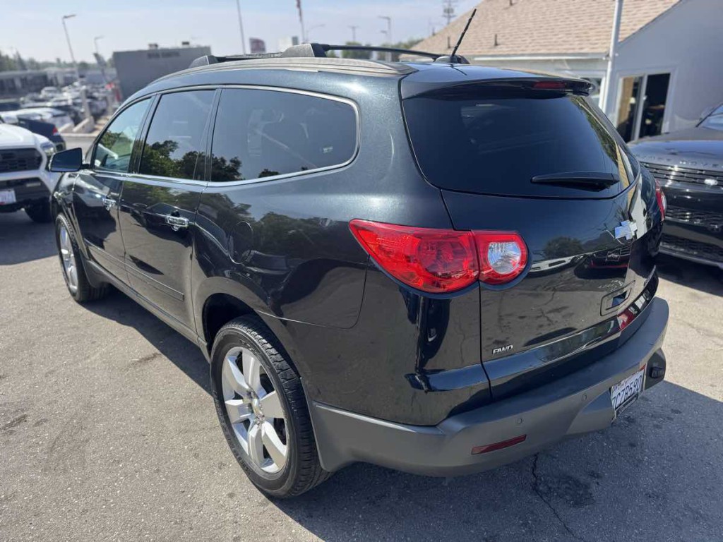 2012 Chevrolet Traverse Image 4