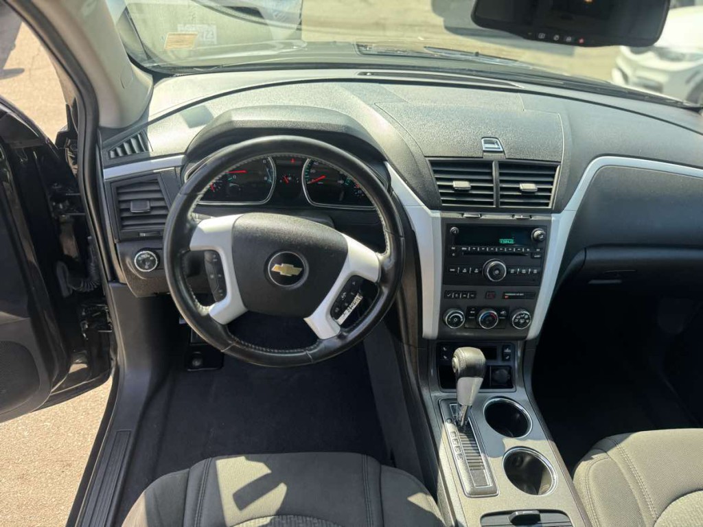 2012 Chevrolet Traverse Image 11