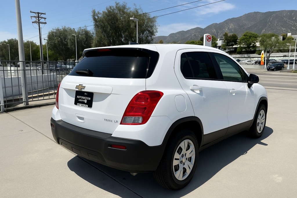2016 Chevrolet Trax Image 2