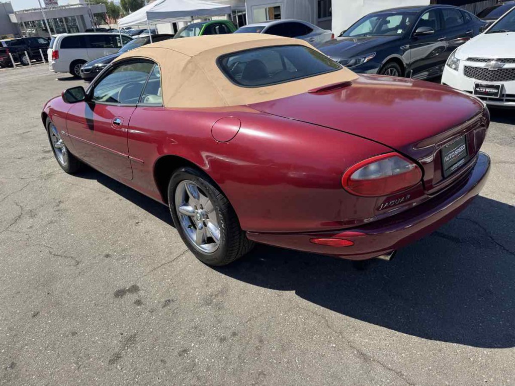 1999 Jaguar XK-Series Image 5