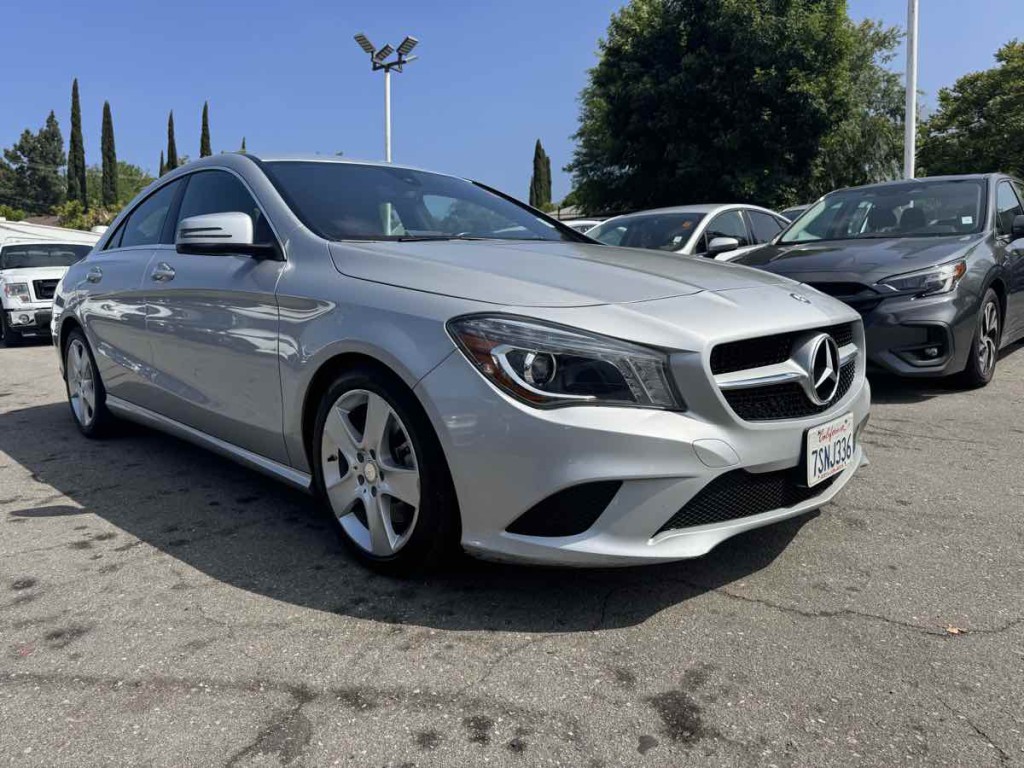 2016 Mercedes-Benz CLA-Class Image 1