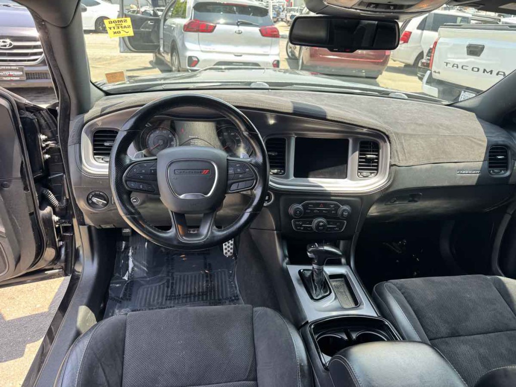 2020 Dodge Charger Image 11
