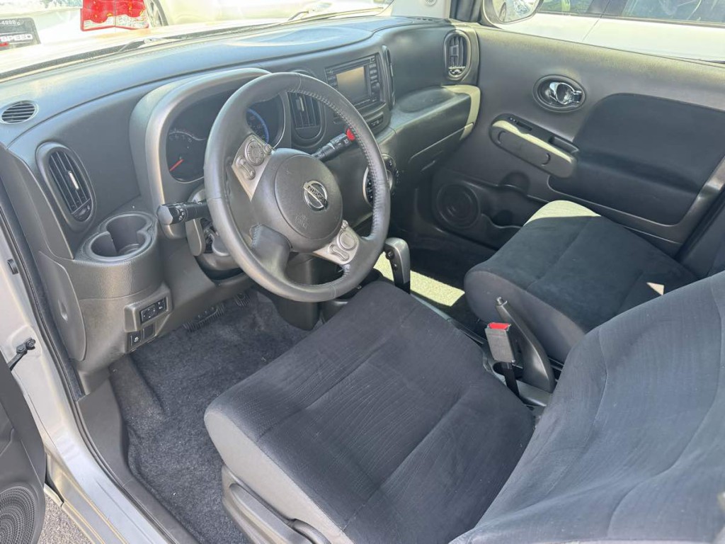 2012 Nissan Cube Image 16