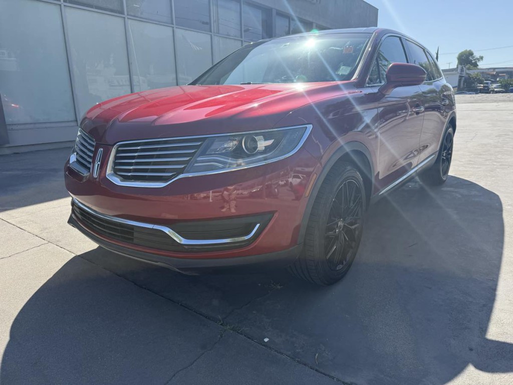 2018 Lincoln MKX Image 2