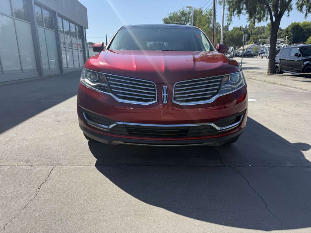 2018 Lincoln MKX Image 3