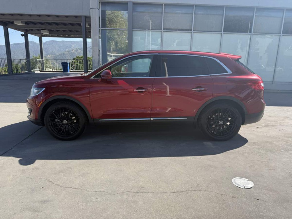 2018 Lincoln MKX Image 4
