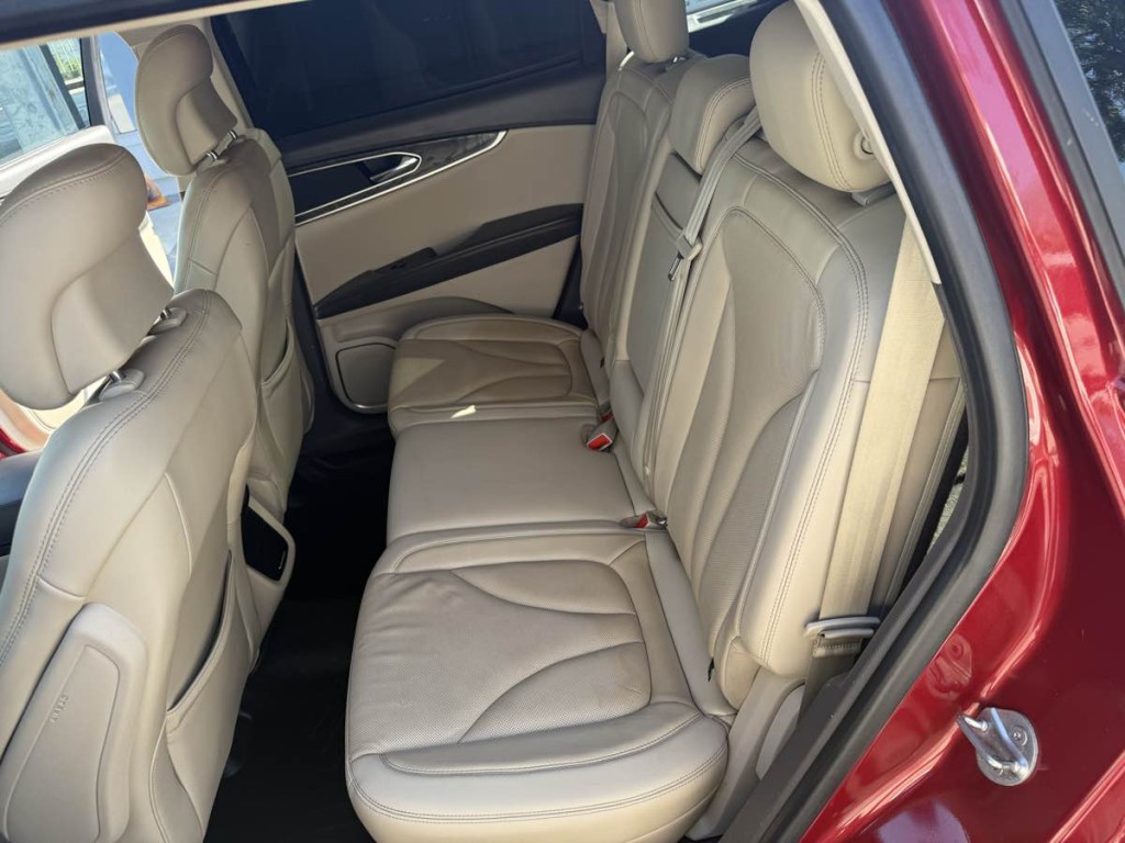 2018 Lincoln MKX Image 17