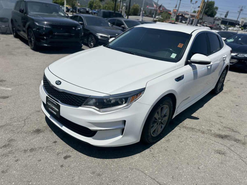 2016 Kia Optima Image 3