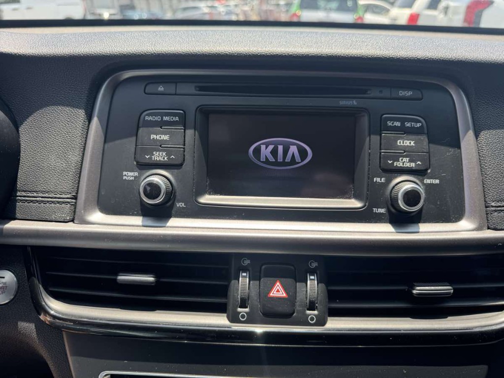 2016 Kia Optima Image 12