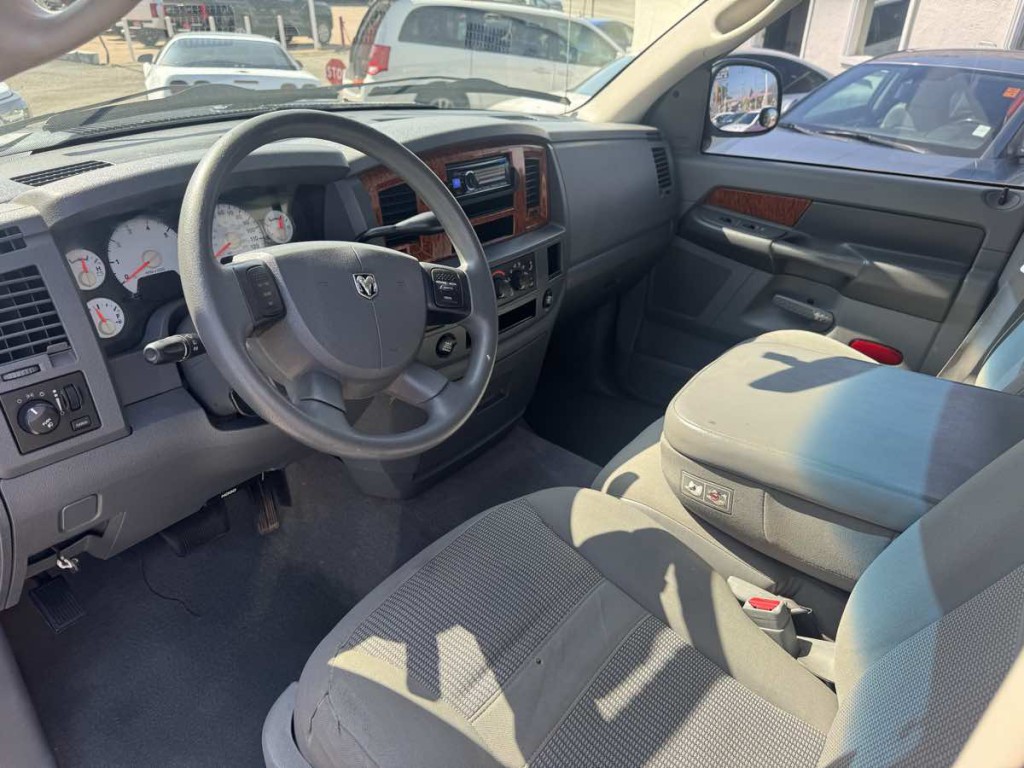 2006 Dodge Ram 1500 Image 13