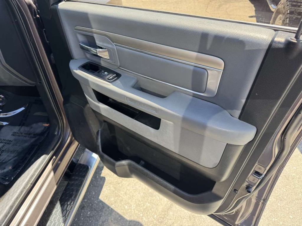 2018 RAM 1500 Image 18