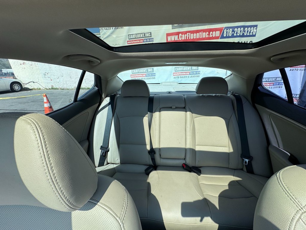 2015 Kia Optima Image 20