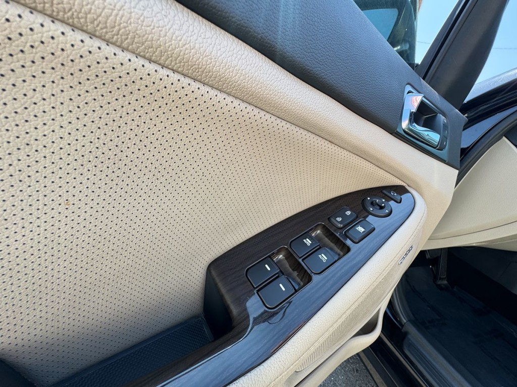 2015 Kia Optima Image 25