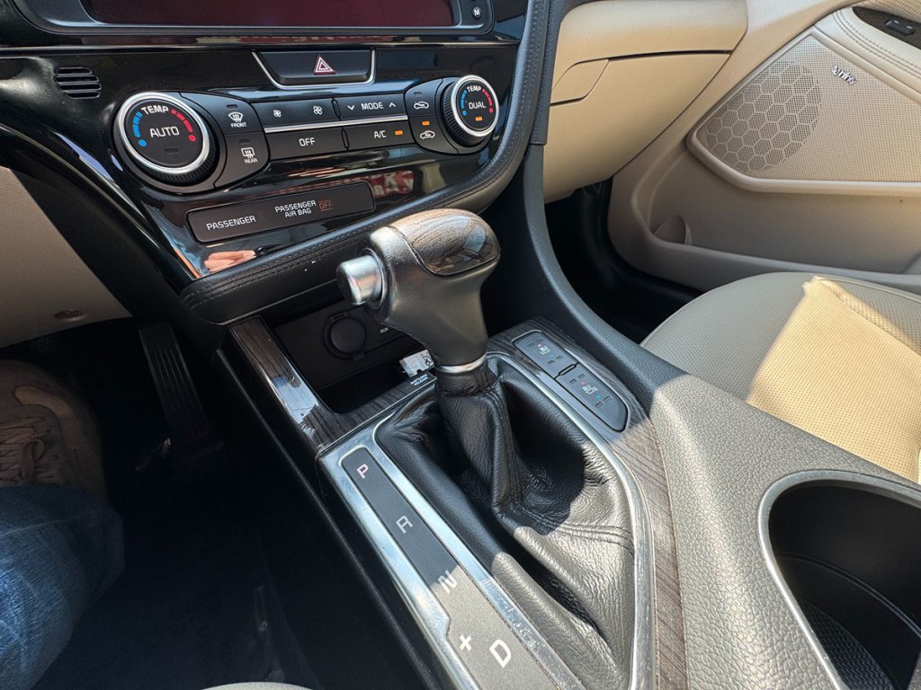 2015 Kia Optima Image 28