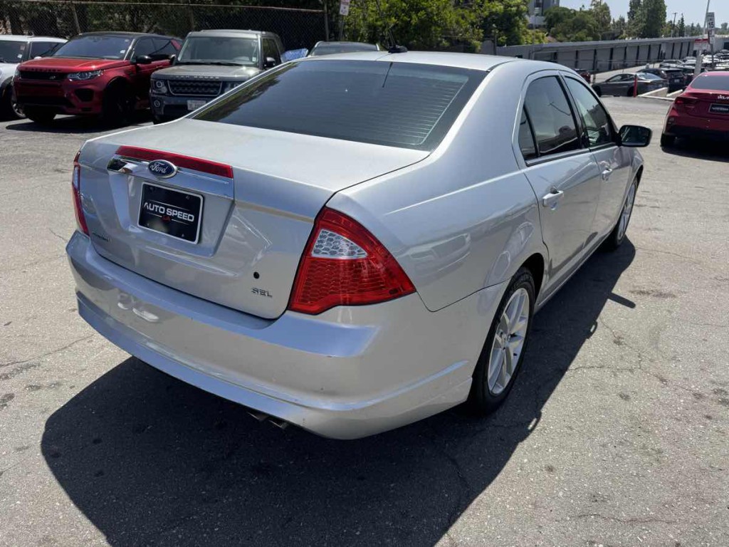 2012 Ford Fusion Image 3