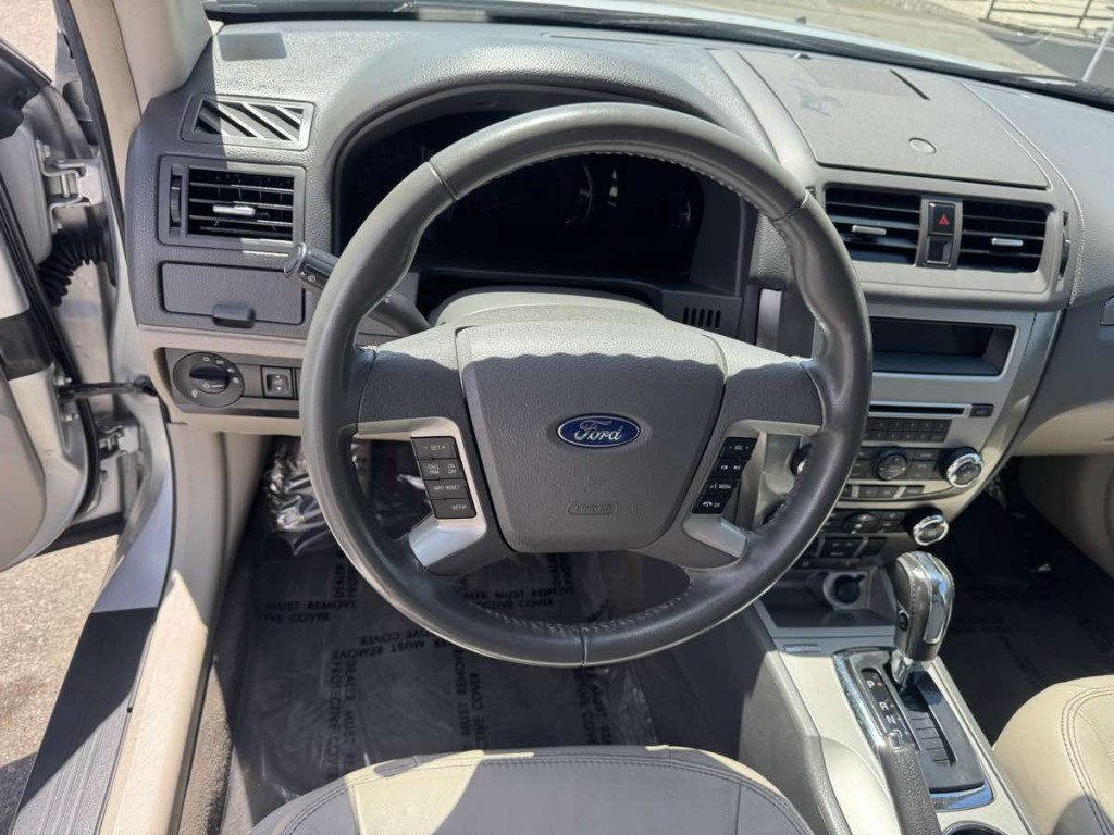 2012 Ford Fusion Image 9
