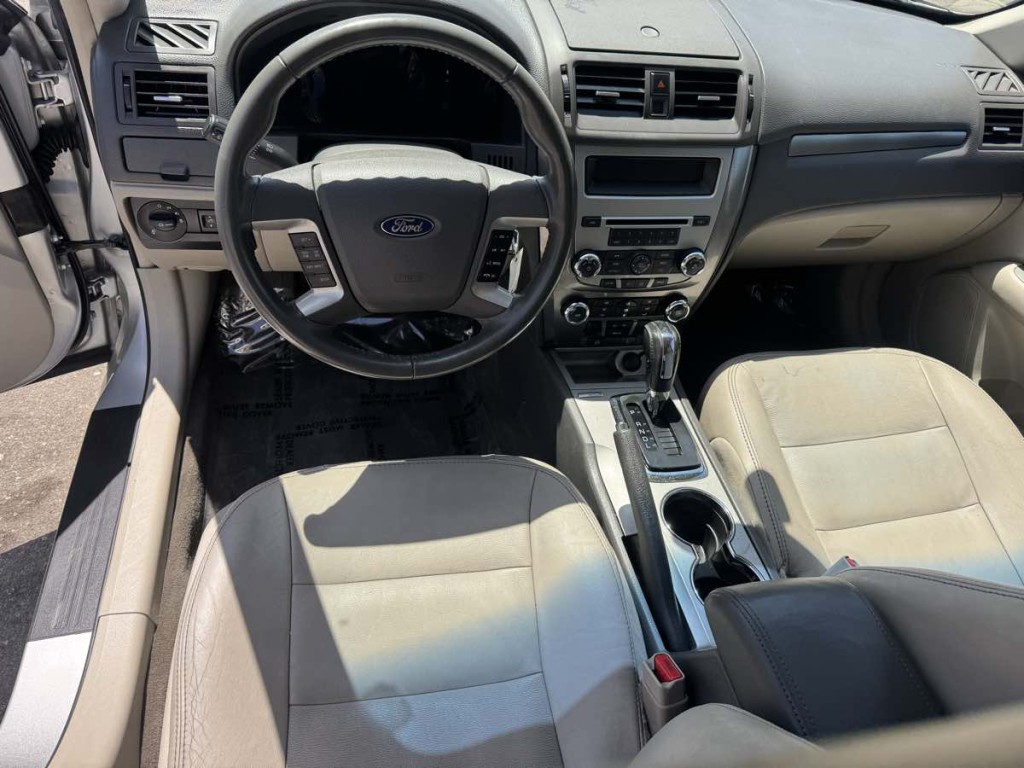 2012 Ford Fusion Image 10