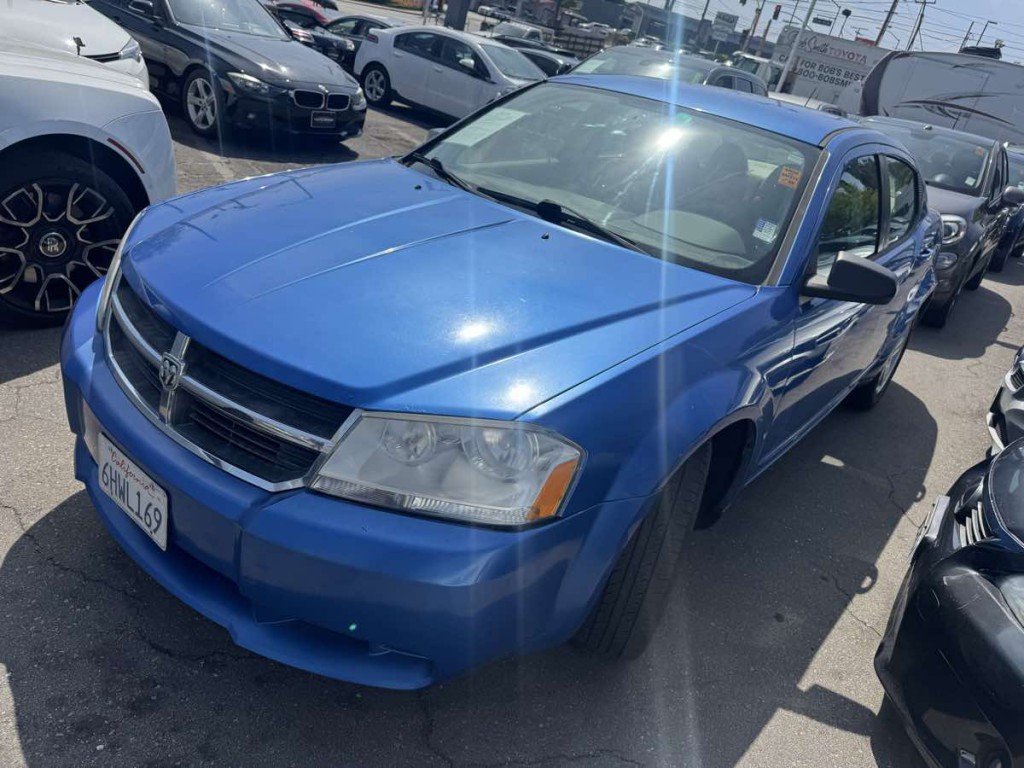 2008 Dodge Avenger Image 2