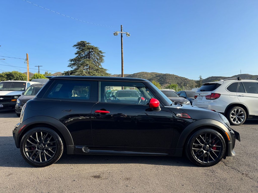 2012 MINI Cooper Image 4
