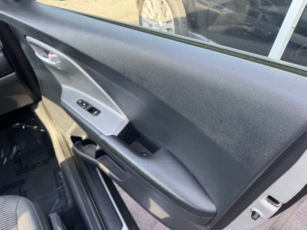 2020 Kia Niro Image 12