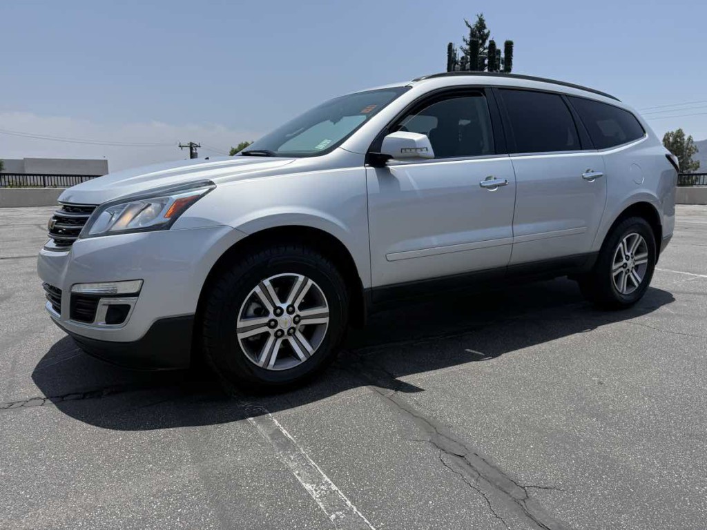2017 Chevrolet Traverse Image 6