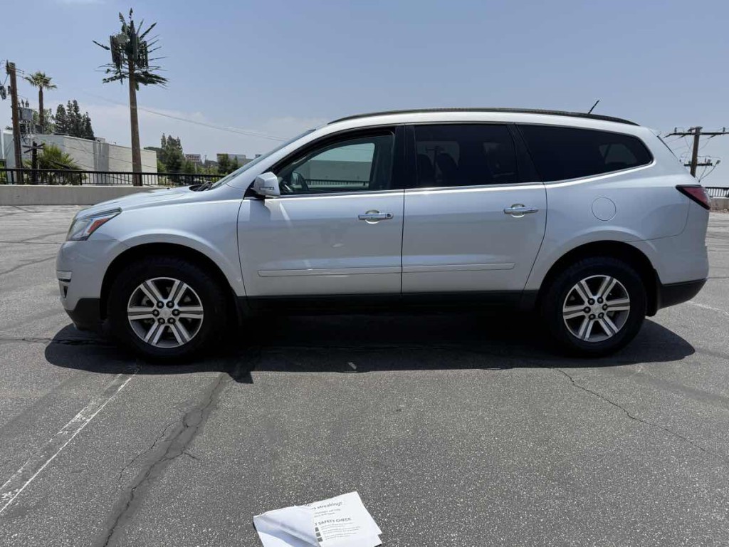 2017 Chevrolet Traverse Image 7