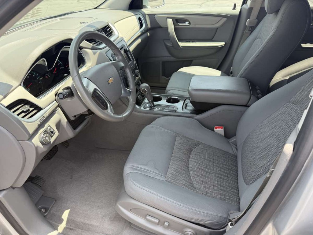 2017 Chevrolet Traverse Image 24