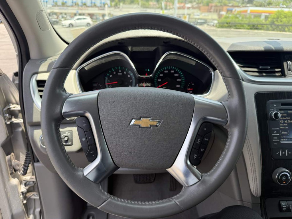 2017 Chevrolet Traverse Image 29