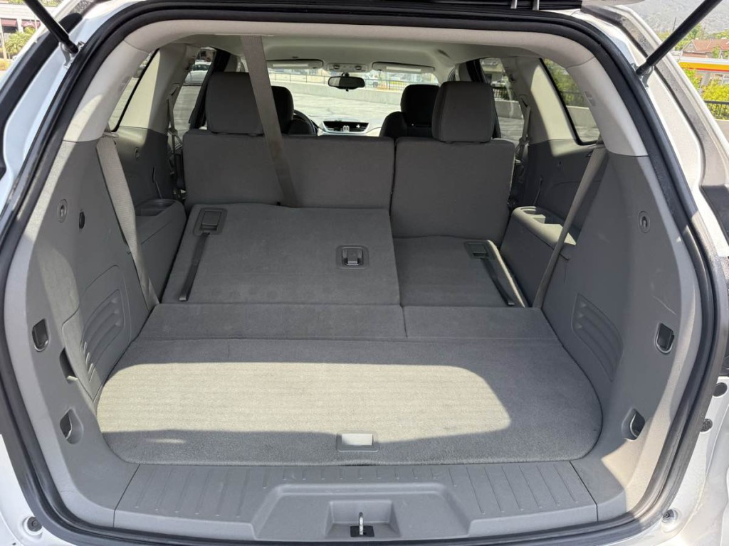 2017 Chevrolet Traverse Image 45