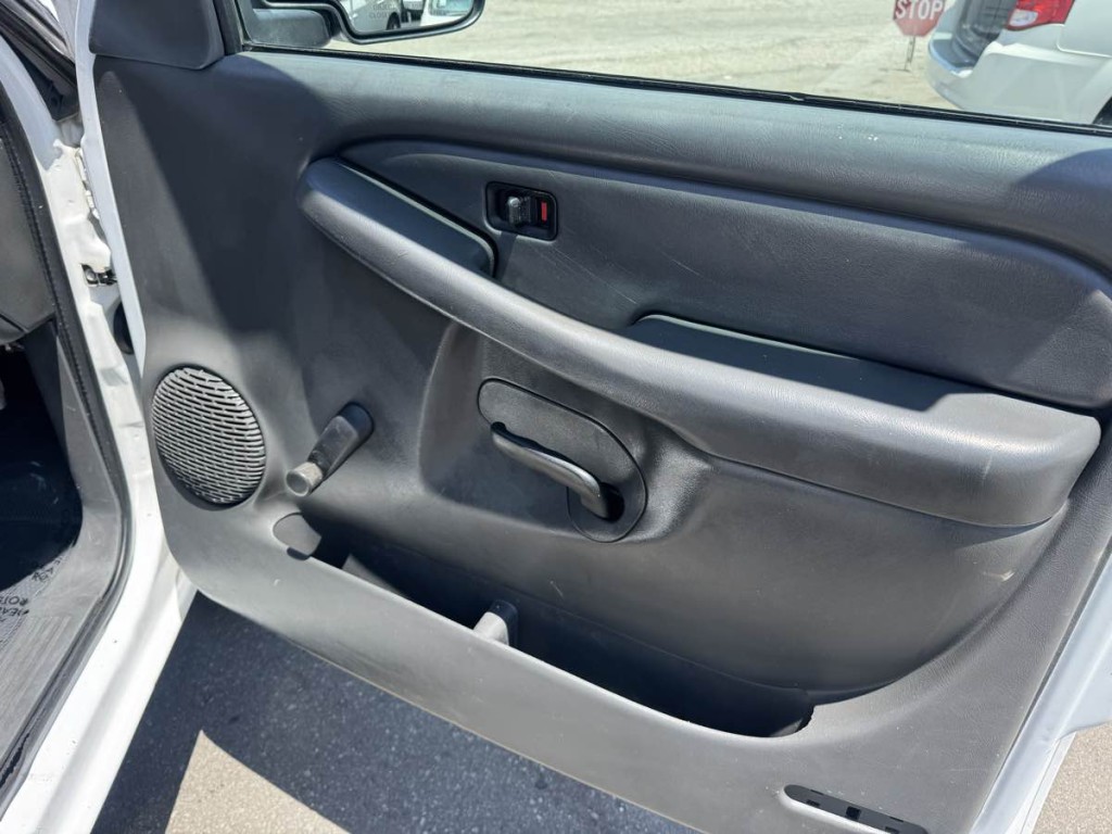 2007 Chevrolet Silverado 1500 Image 11