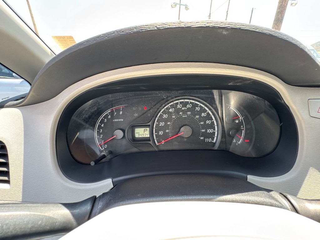 2013 Toyota Sienna Image 19