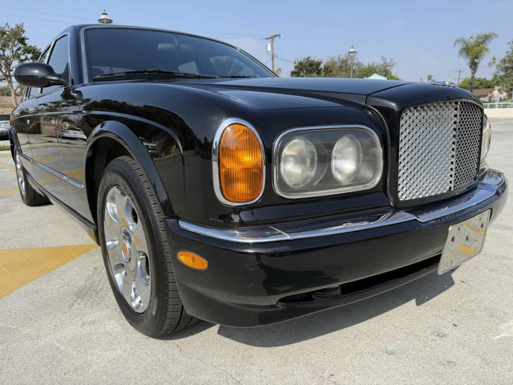 1999 Bentley Arnage Image 2