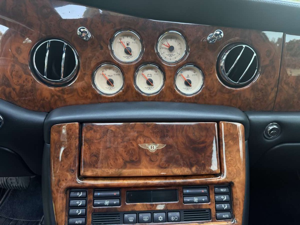 1999 Bentley Arnage Image 55