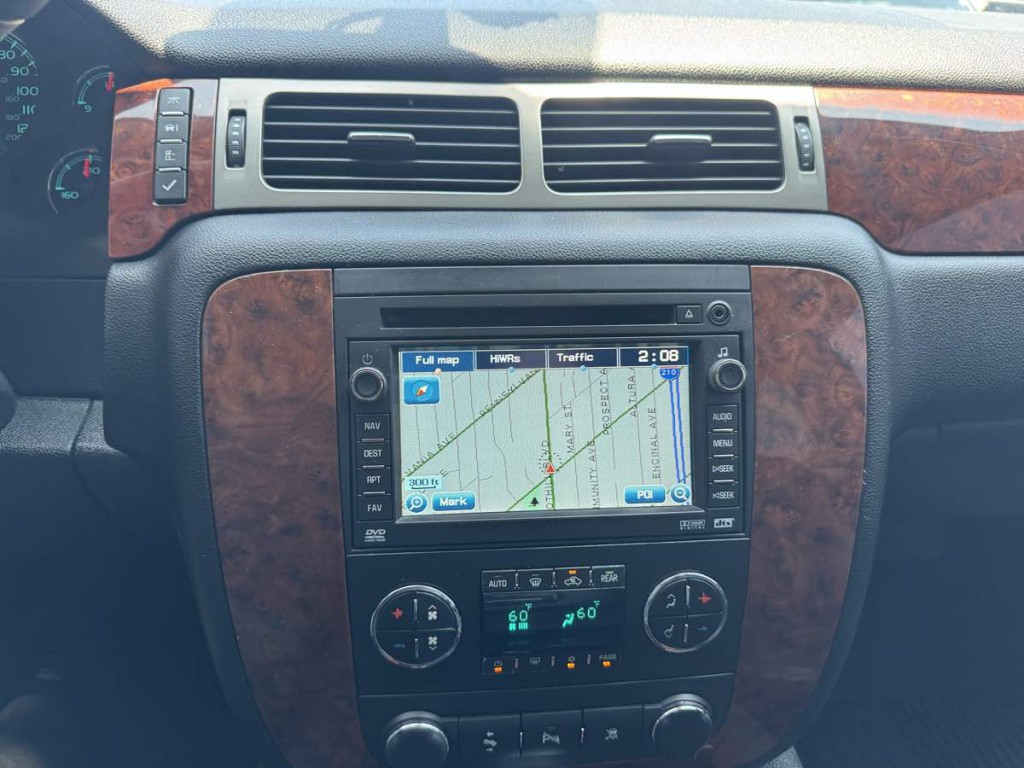 2009 GMC Yukon Image 13