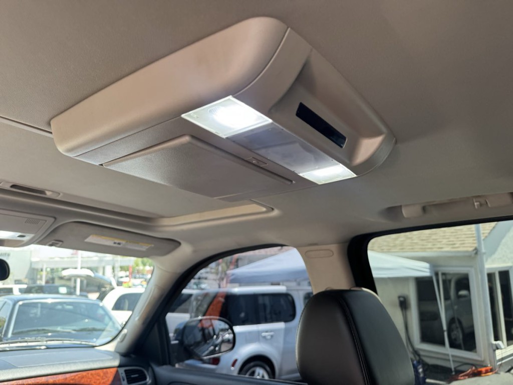 2009 GMC Yukon Image 22