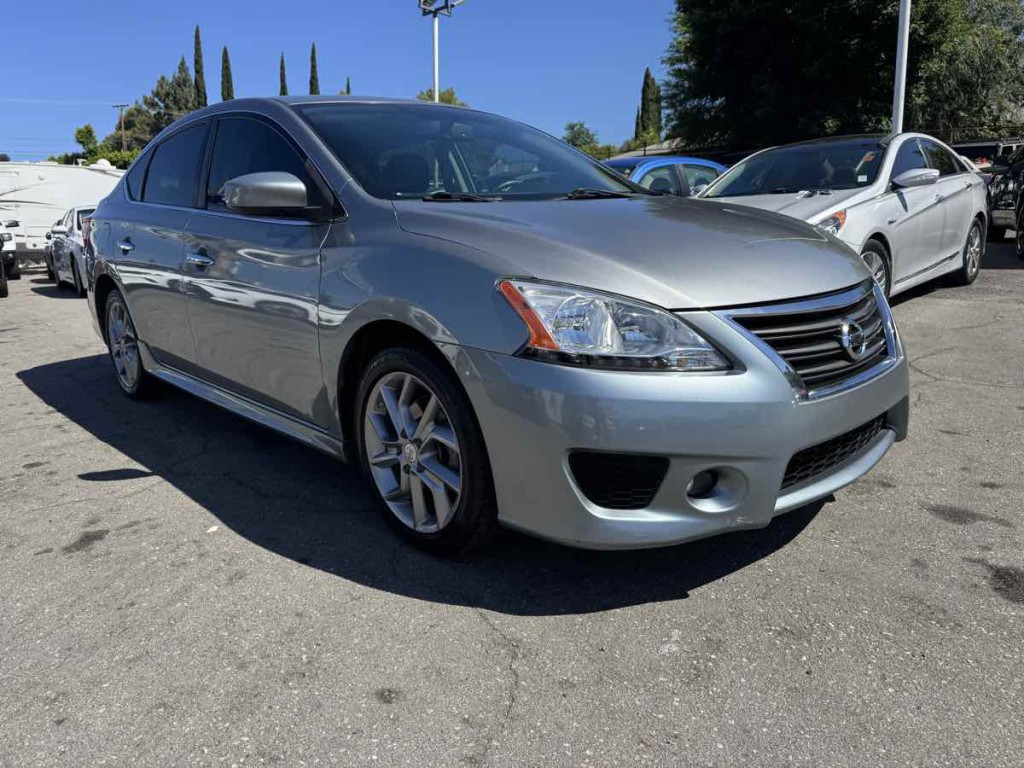 2014 Nissan Sentra Image 1