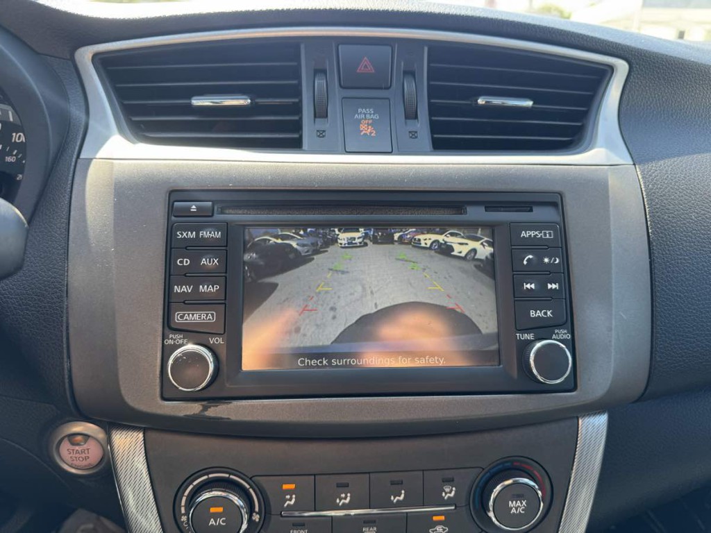 2014 Nissan Sentra Image 13