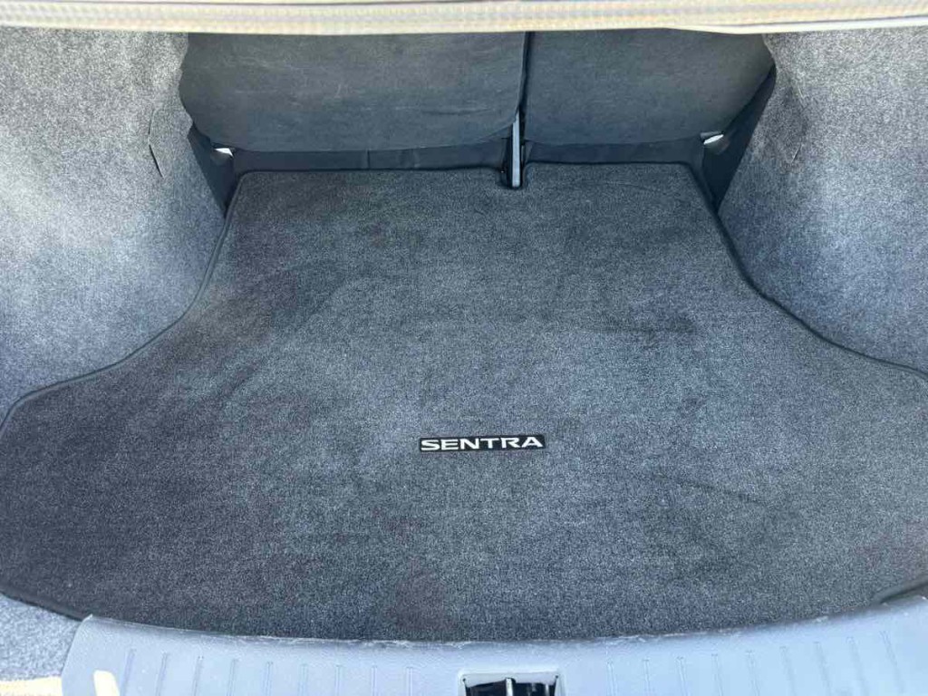 2014 Nissan Sentra Image 20