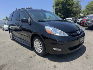 Image for 2009 Toyota Sienna XLE ID: 6653787